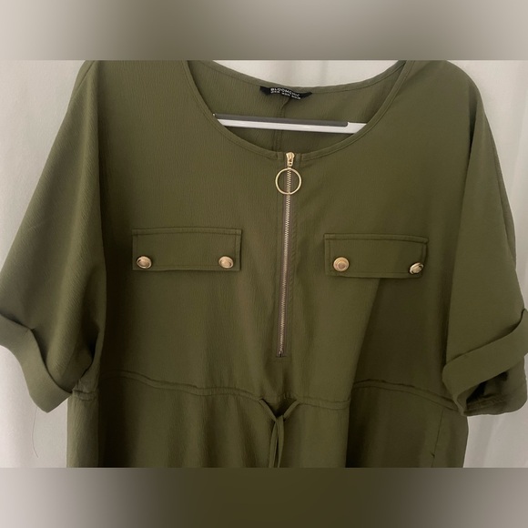 Plus size dress 18-20, Olive Midi Dress with Gold Accents - Picture 4 of 7